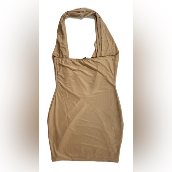 NWT PrettyLittleThing Beige Stone Bodycon Halter Mini Dress Gold Chain UK10 US6 - Picture 9 of 11